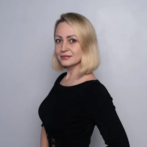 Хамра Валерия